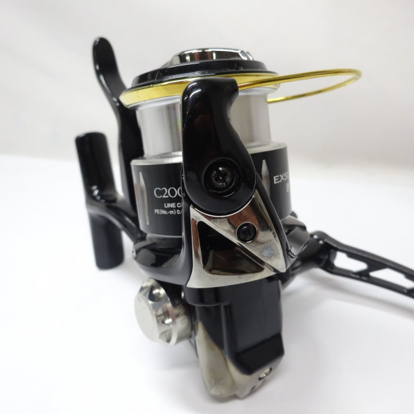 15エクスセンスLB C2000M ハンドル改